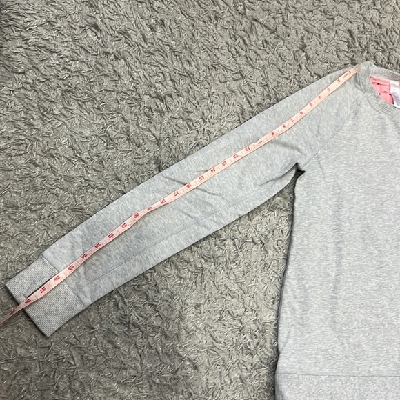 Youth Iviba Sweater in Gray with pink detail at the backs - Picture 4 of 8